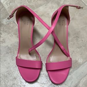 Pink heels